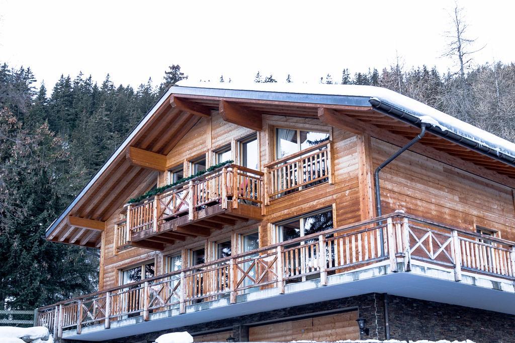 Crans Luxury Lodges Exterior photo